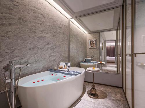 Imagen general del Hotel Grand Mercure Hangzhou Zhejiang University. Foto 9