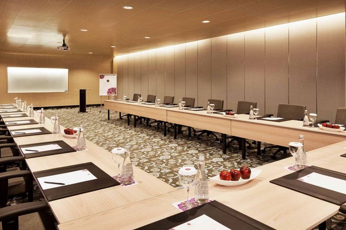 Imagen de los interiores del Hotel Grand Mercure Jakarta Harmoni. Foto 8