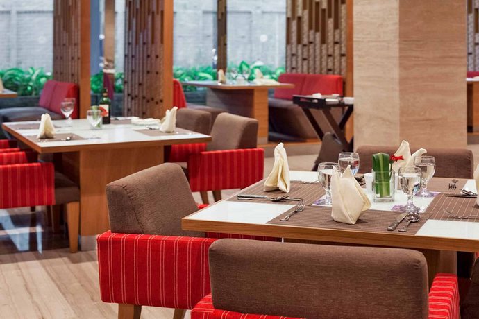 Imagen del bar/restaurante del Hotel Grand Mercure Jakarta Harmoni. Foto 3