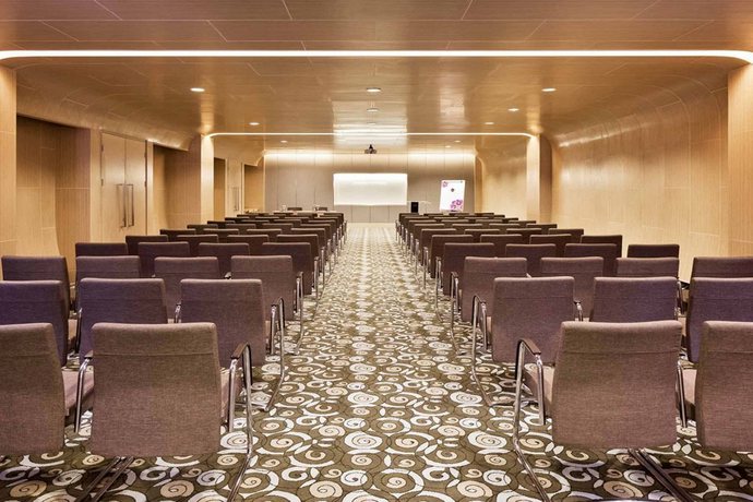 Imagen de los interiores del Hotel Grand Mercure Jakarta Harmoni. Foto 9