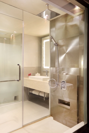 Imagen de la habitación del Hotel Grand Mercure Medan Angkasa. Foto 4