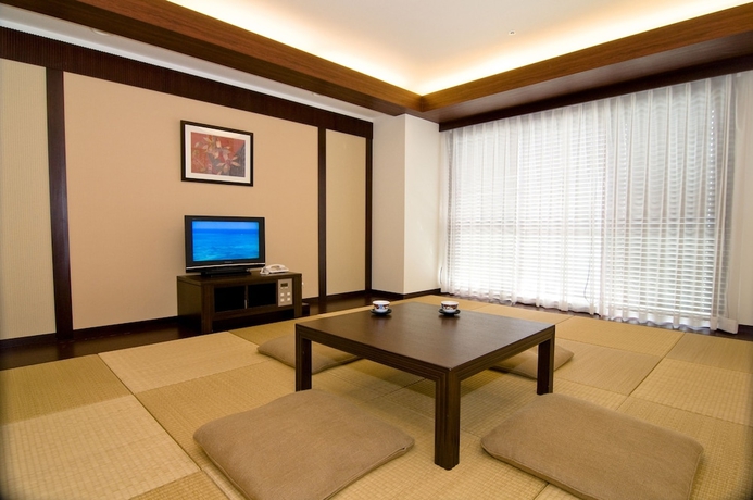 Imagen de la habitación del Hotel Grand Mercure Okinawa Cape Zanpa Resort. Foto 11