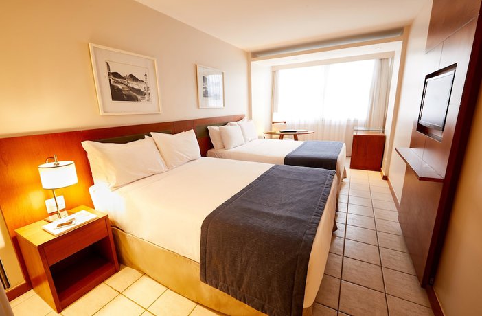 Imagen de la habitación del Hotel Grand Mercure Rio De Janeiro Copacabana. Foto 2