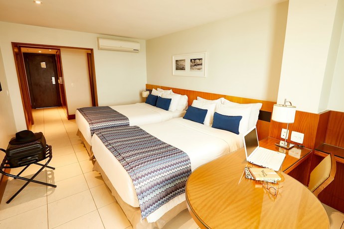 Imagen de la habitación del Hotel Grand Mercure Rio De Janeiro Copacabana. Foto 3