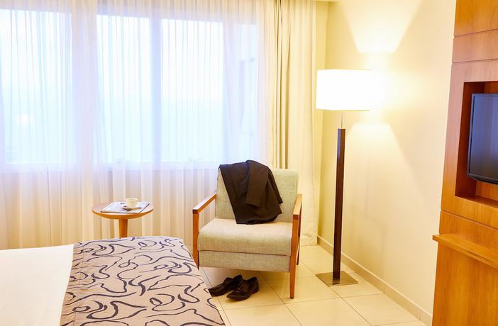 Imagen de la habitación del Hotel Grand Mercure Rio De Janeiro Copacabana. Foto 4