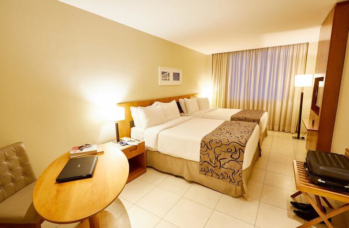 Imagen de la habitación del Hotel Grand Mercure Rio De Janeiro Copacabana. Foto 5