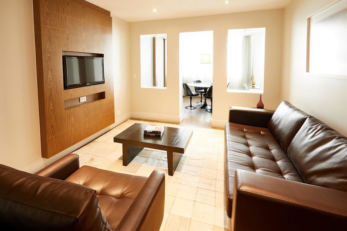 Imagen de la habitación del Hotel Grand Mercure Rio De Janeiro Copacabana. Foto 12