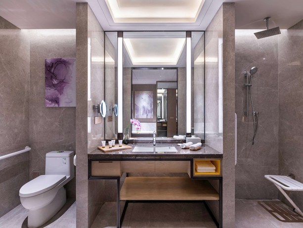 Imagen de la habitación del Hotel Grand Mercure Shanghai Lingang. Foto 16