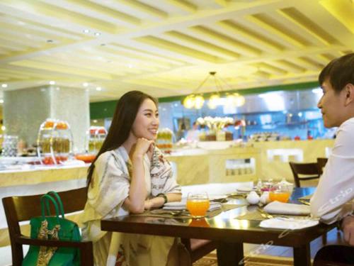 Imagen general del Hotel Grand Mercure Urumqi Hualing. Foto 7