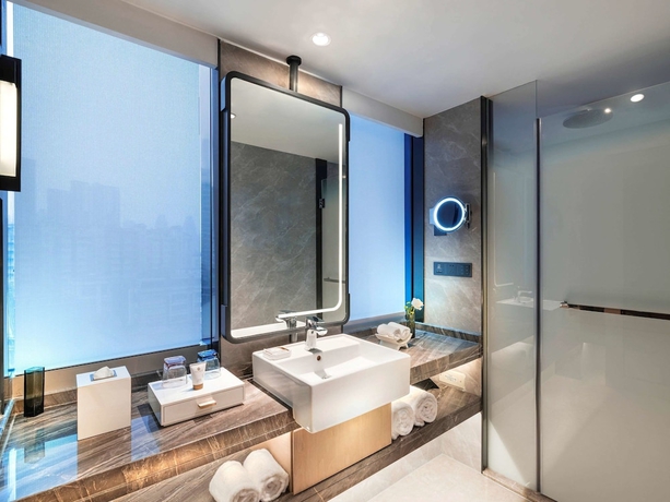 Imagen de la habitación del Hotel Grand Mercure Wuhan Qiaokou. Foto 5