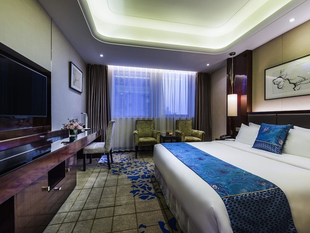 Imagen de la habitación del Hotel Grand Mercure Wuhan Qiaokou. Foto 6