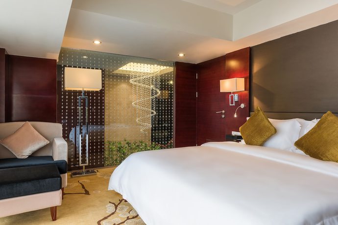 Imagen de la habitación del Hotel Grand Mercure Xiamen Downtown. Foto 9