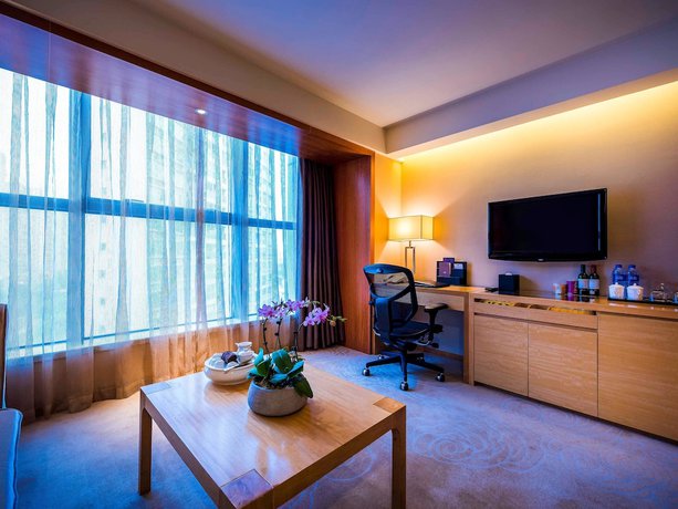 Imagen de la habitación del Hotel Grand Mercure Xiamen Downtown. Foto 15