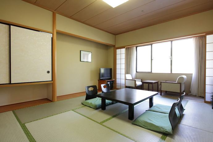Imagen de la habitación del Hotel Grand Mercure Yatsugatake Resort and Spa. Foto 4