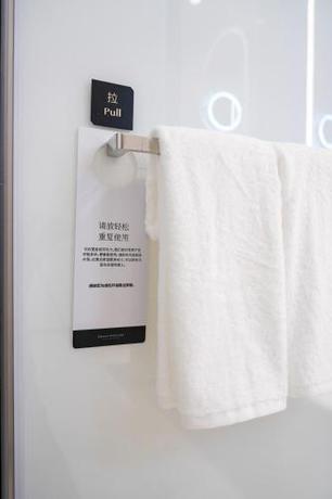 Imagen de la habitación del Hotel Grand Mercure Yichang Waitan. Foto 20