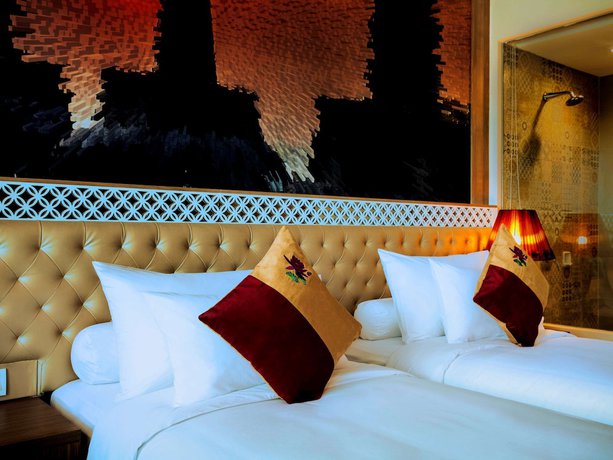 Imagen de la habitación del Hotel Grand Mercure Yogyakarta Adi Sucipto. Foto 9