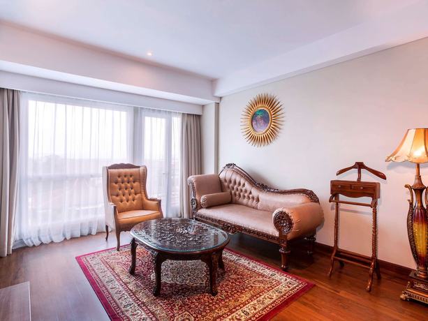 Imagen de la habitación del Hotel Grand Mercure Yogyakarta Adi Sucipto. Foto 17