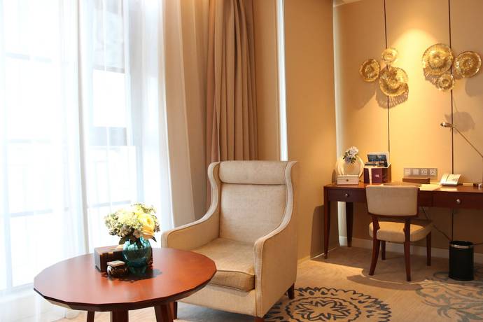 Imagen de la habitación del Hotel Grand Mercure Zhengzhou West. Foto 14
