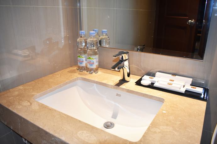 Imagen de la habitación del Hotel Grand Metro Tasikmalaya. Foto 8