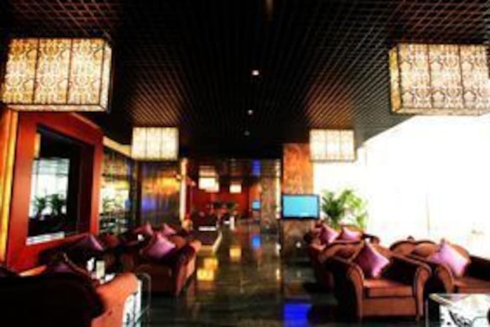 Imagen del bar/restaurante del Hotel Grand Metropark Chongqing, Yubei. Foto 7