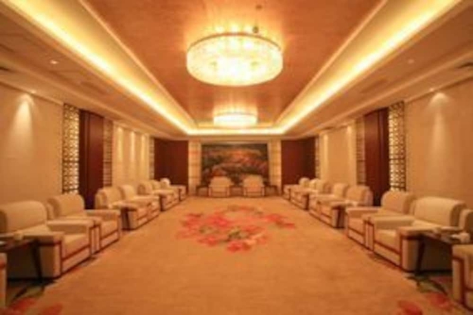 Imagen de los interiores del Hotel Grand Metropark Chongqing, Yubei. Foto 18