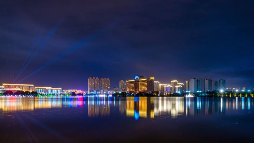 Imagen general del Hotel Grand Metropark Guofeng Tangshan. Foto 3