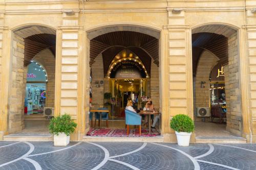 Imagen de los exteriores del Hotel Grand Midway. Foto 6