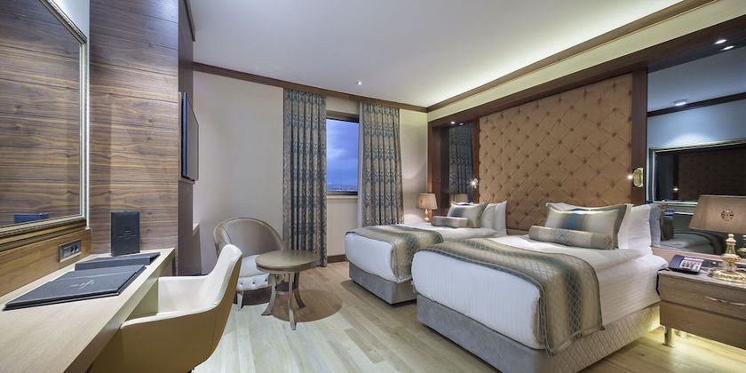 Imagen de la habitación del Hotel Grand Millenium Konya. Foto 4