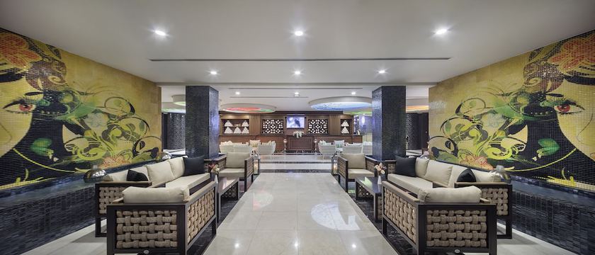 Imagen de los interiores del Hotel Grand Millenium Konya. Foto 18