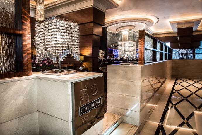 Imagen del bar/restaurante del Hotel Grand Millennium Dubai. Foto 5