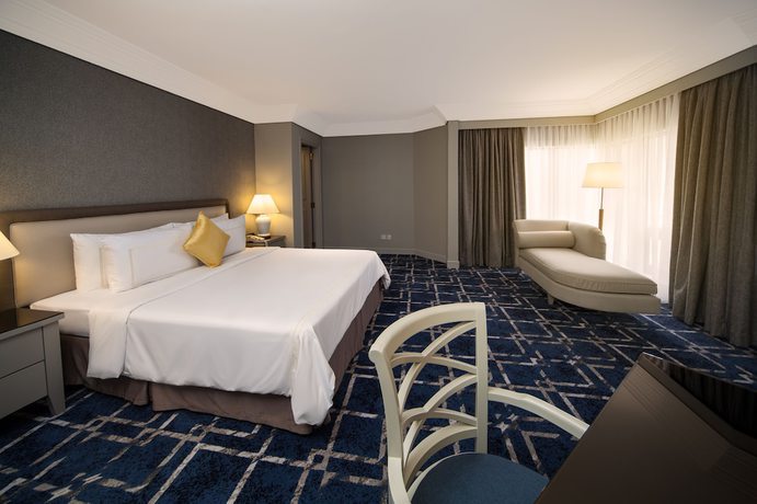 Imagen de la habitación del Hotel Grand Millennium Kuala Lumpur. Foto 18