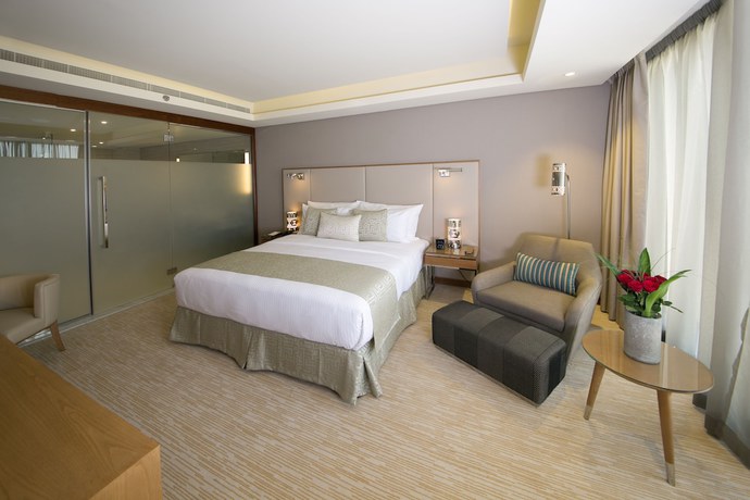 Imagen de la habitación del Hotel Grand Millennium Muscat. Foto 6