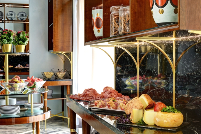 Imagen del bar/restaurante del Hotel Grand Minerva. Foto 4