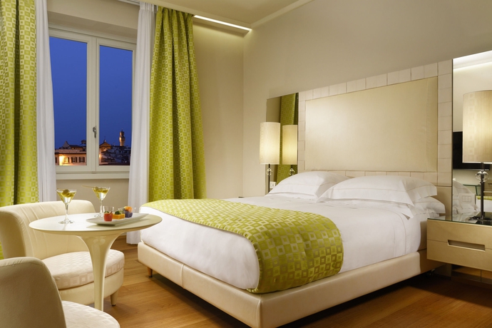 Imagen de la habitación del Hotel Grand Minerva. Foto 12