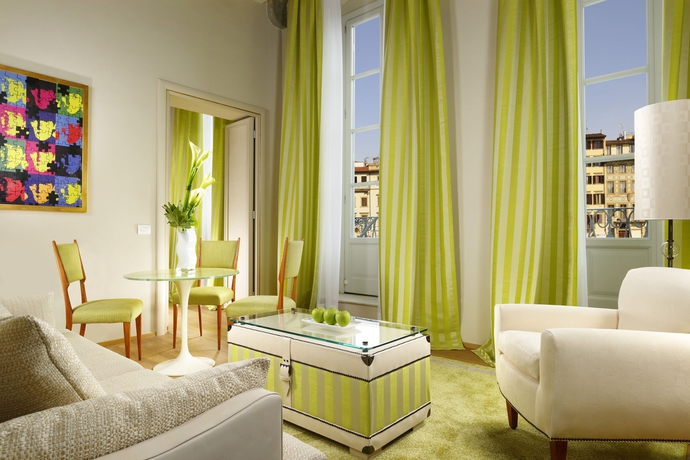 Imagen de la habitación del Hotel Grand Minerva. Foto 15