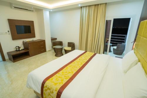 Imagen general del Hotel Grand Mirage. Foto 11
