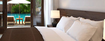 Imagen de la piscina del Hotel Grand Mirah Boutique. Foto 15