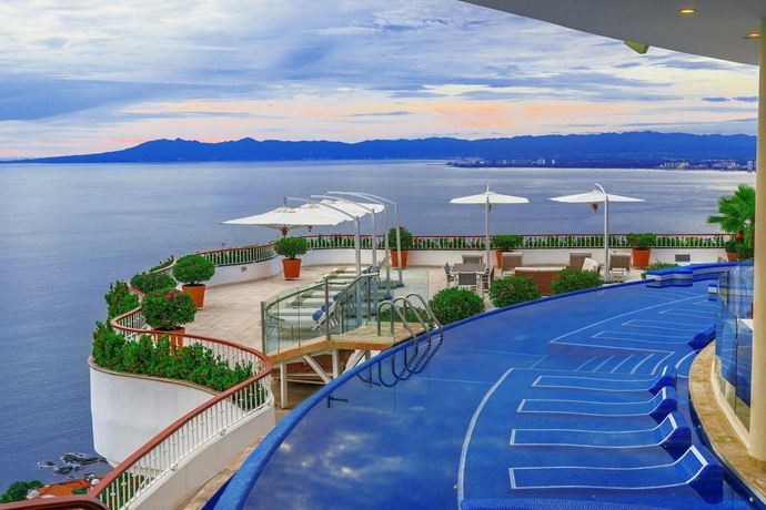 Imagen general del Hotel Grand Miramar All Luxury Suites and Residences. Foto 6