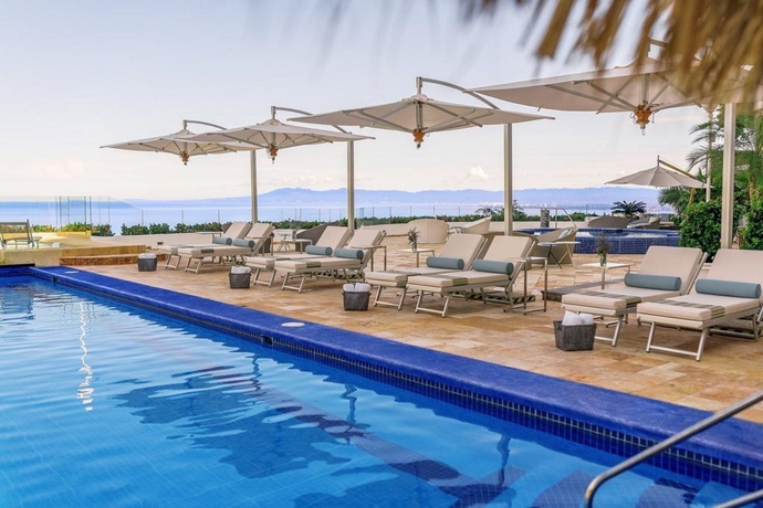 Imagen general del Hotel Grand Miramar All Luxury Suites and Residences. Foto 9