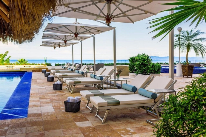 Imagen general del Hotel Grand Miramar All Luxury Suites and Residences. Foto 12