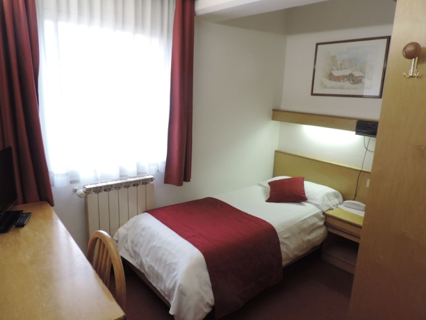 Imagen de la habitación del Hotel Grand Miramonti. Foto 4