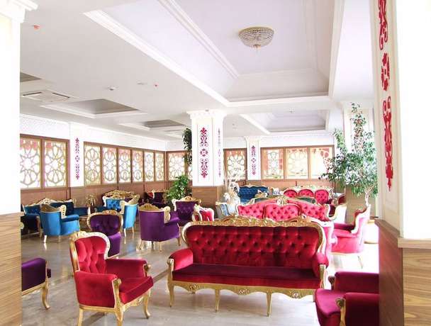 Imagen del bar/restaurante del Hotel Grand Mir'amor - Ultra All Inclusive. Foto 2