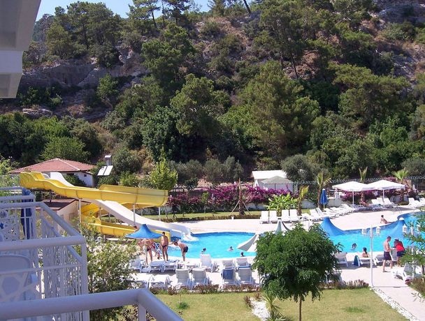 Imagen de la piscina del Hotel Grand Mir'amor - Ultra All Inclusive. Foto 14