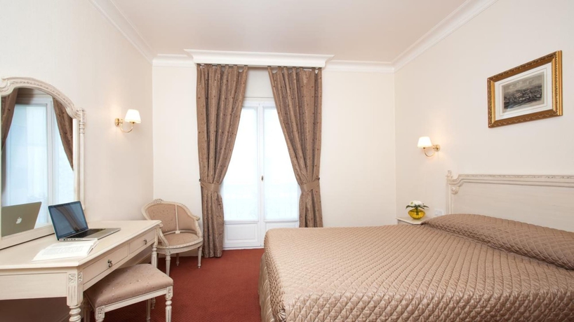 Imagen de la habitación del Hotel Grand Moderne. Foto 6