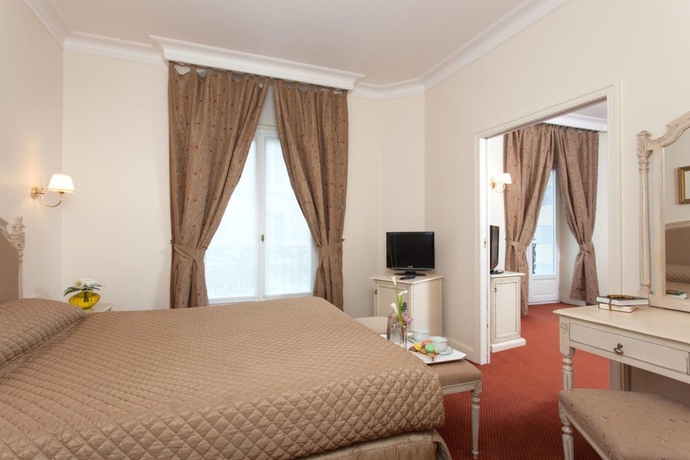 Imagen de la habitación del Hotel Grand Moderne. Foto 15