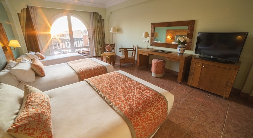 Imagen de la habitación del Hotel Grand Mogador Menara. Foto 8