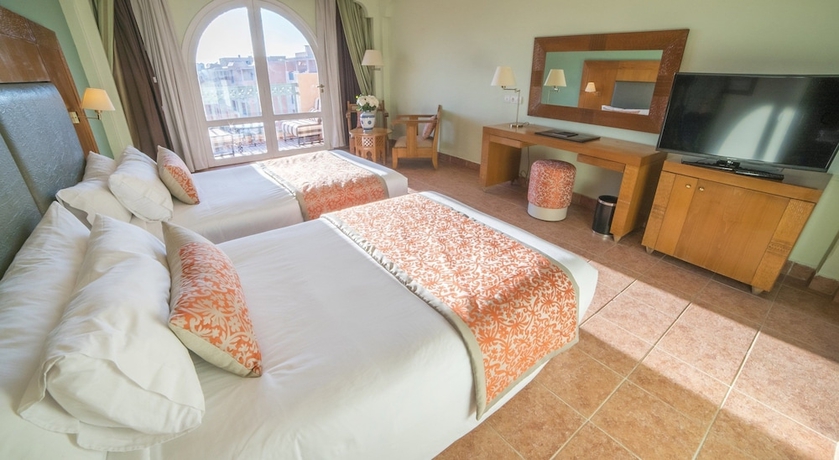 Imagen de la habitación del Hotel Grand Mogador Menara. Foto 9