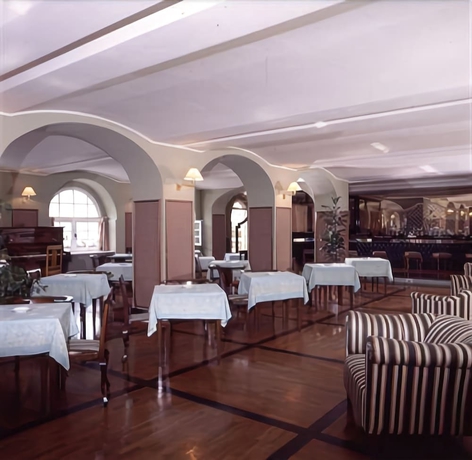 Imagen del bar/restaurante del Hotel Grand Molveno. Foto 4