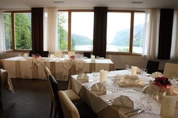 Imagen de los interiores del Hotel Grand Molveno. Foto 15
