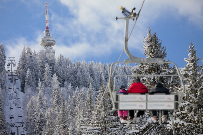 Imagen de los exteriores del Hotel Grand Monastery. Foto 10